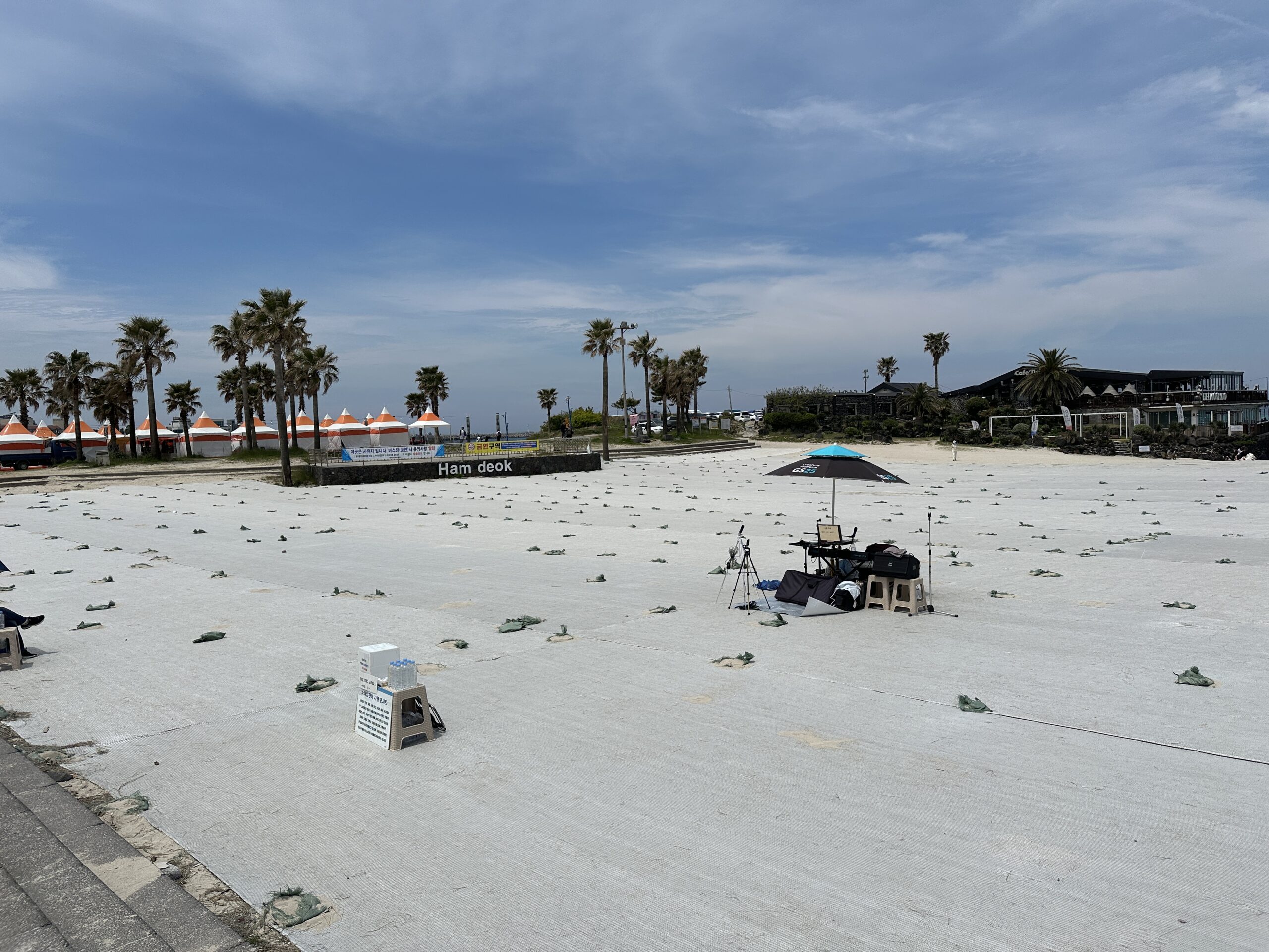 Hamdeok Beach and surrounding coast in Jeju